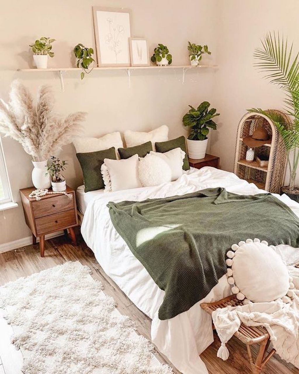 chic-small-bedroom-ideas_boho-green