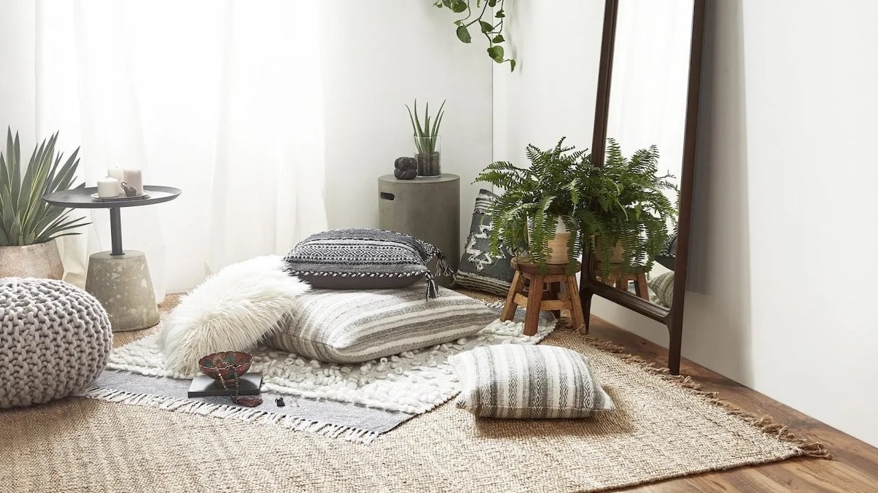 home-meditation-room-corner_minimalist-modern