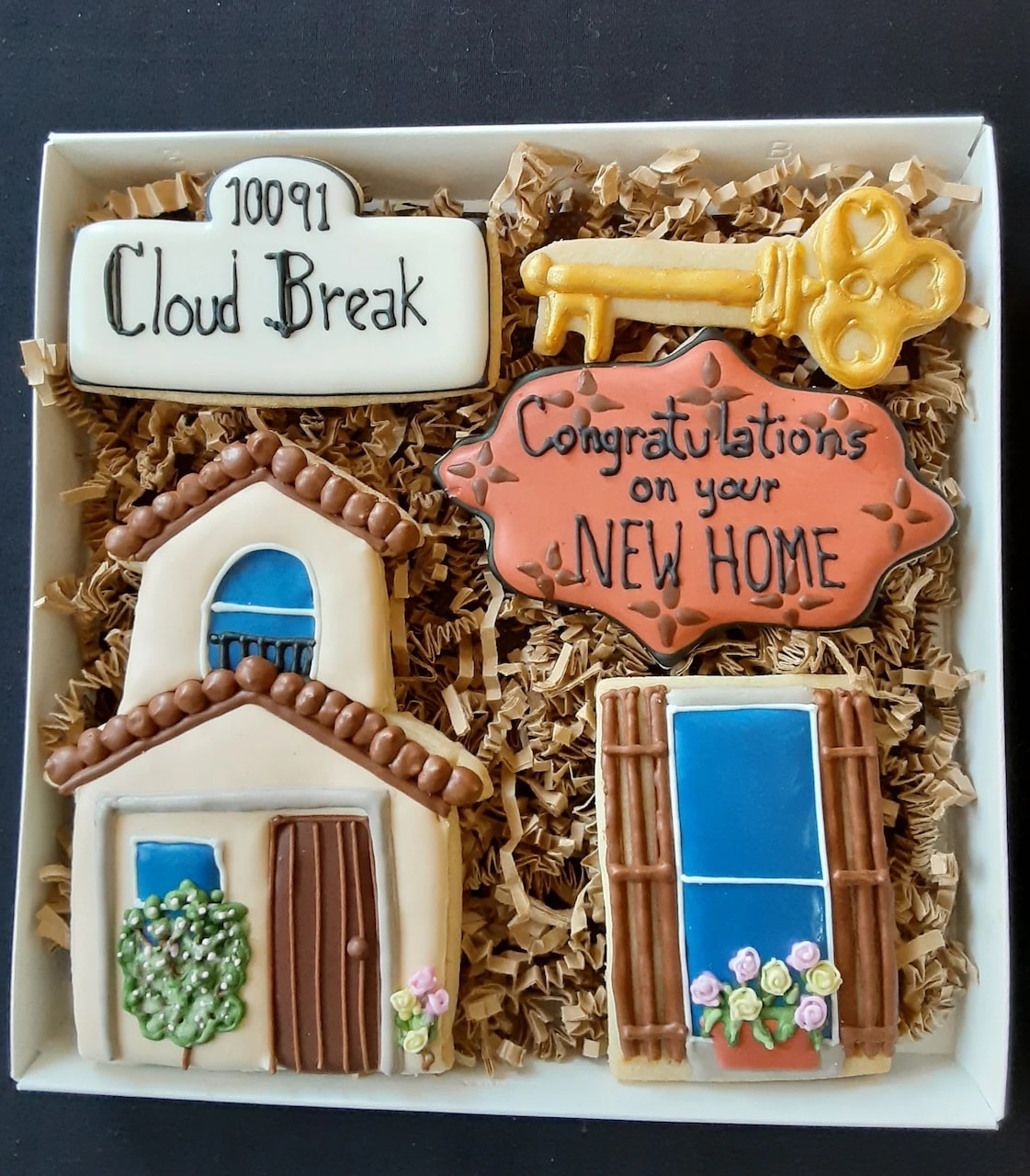 thoughtful housewarming gift ideas new home cookie set
