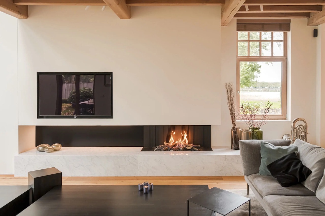 modern fireplace ideas for minimalist homes stretched fireplace